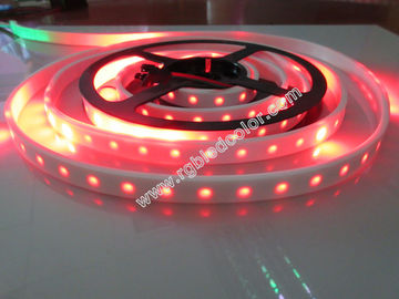 China luz de tira llevada direccionable de 60led Milticolor proveedor