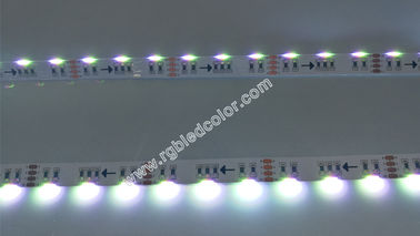 China la flexión multicolora llevada de emisión lateral de la luz de tiras del rgb los 5m 300led 14.4w llevó la cinta proveedor